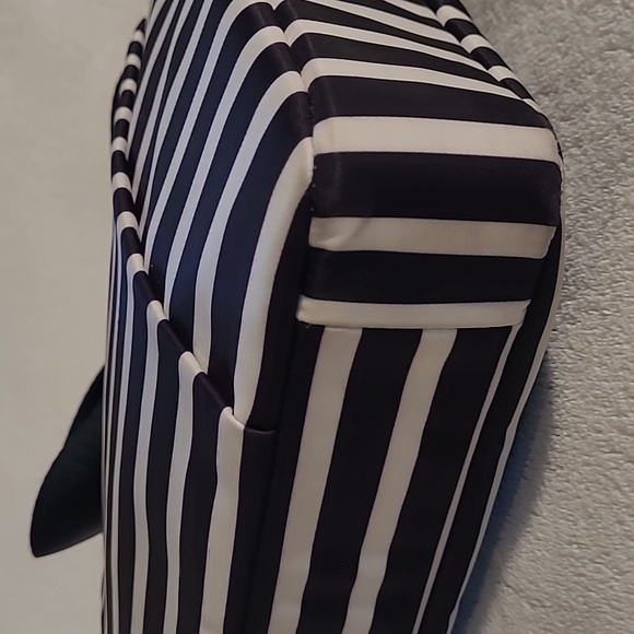 Kate Spade iPad/Tablet tote - Picture 9 of 14